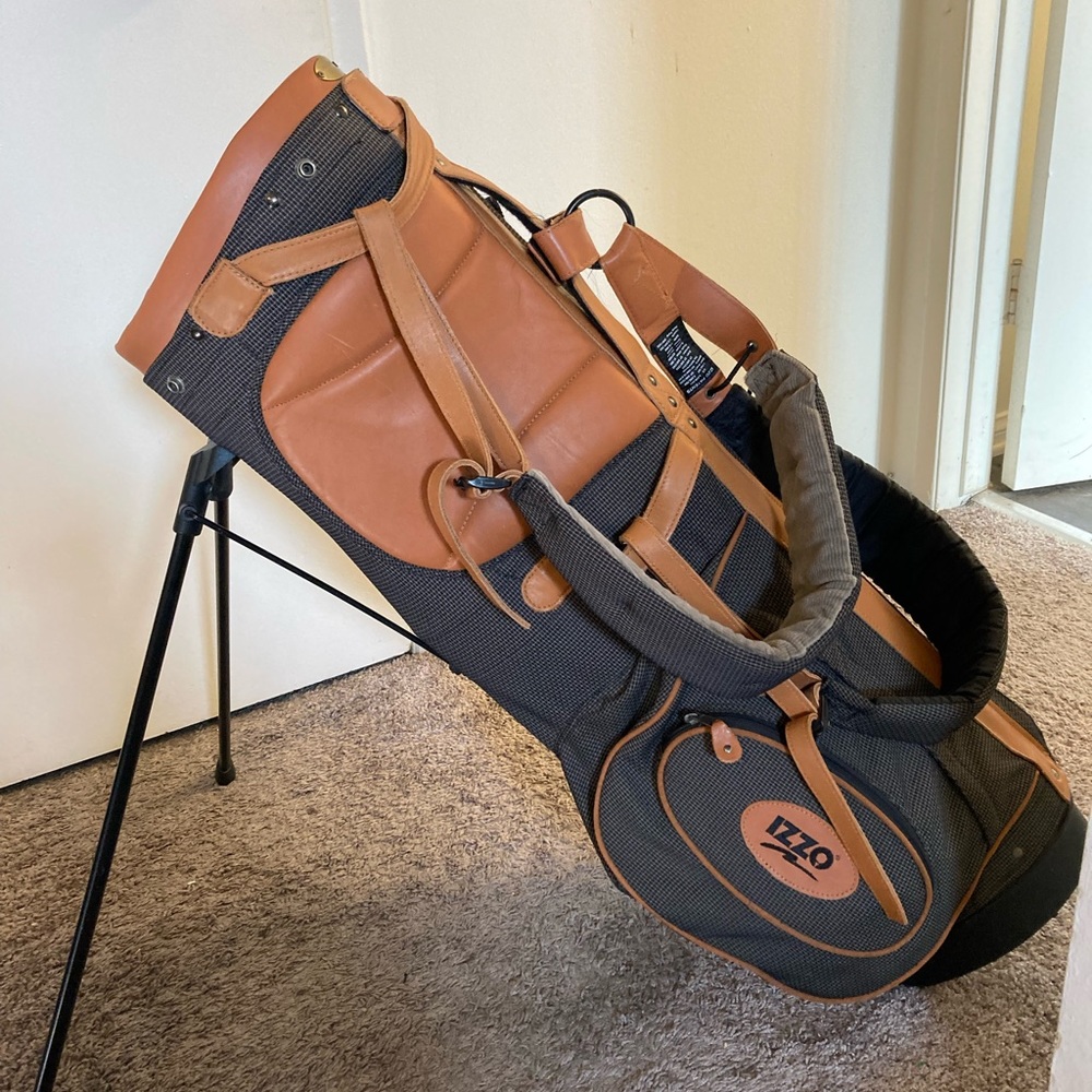 Limited edition IZZO golf caddy